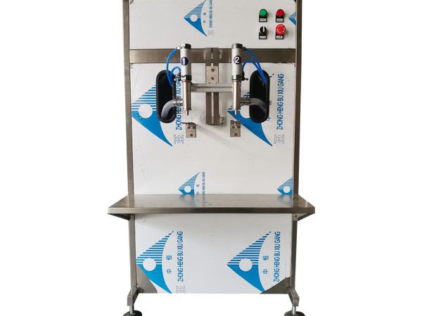 半自動活塞灌裝（zhuāng）機